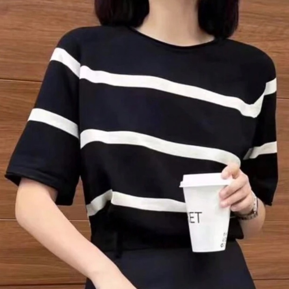 SHEIN Black and White Striped Short Sleeve Tee